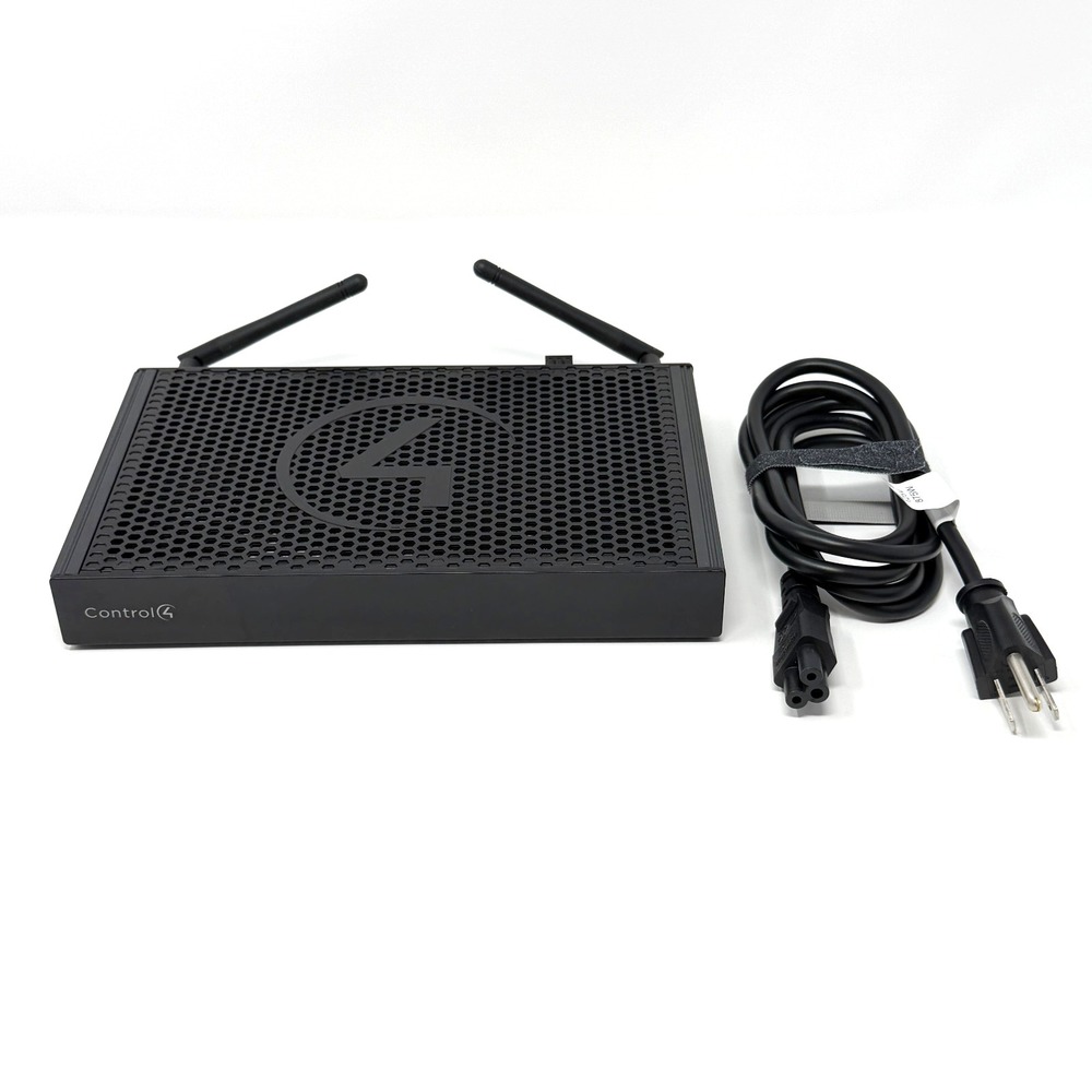 Control4 C4-EA3 V1 Smart Home Automation Controller Powers‎ On w/ Cord Antennas
